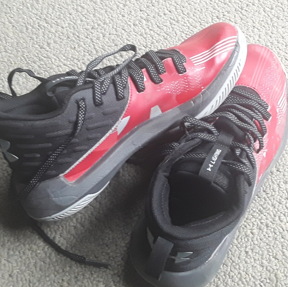 Under Armour Boys Basketball Shoes